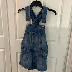 Levi’s overalls shorts